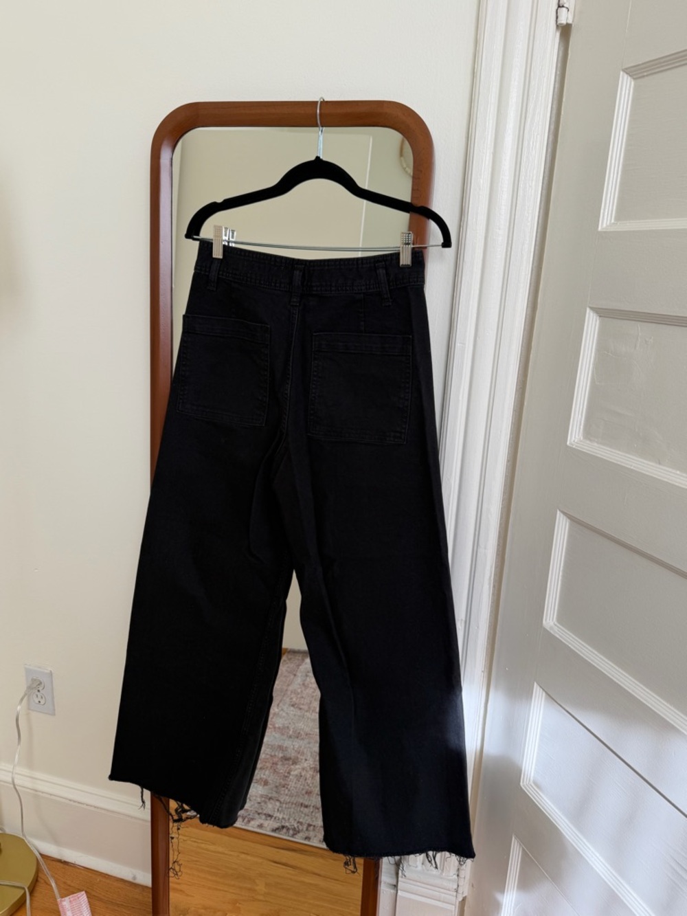 Zara Wide-Leg Marine Black Jeans 8 - Picture 4 of 8